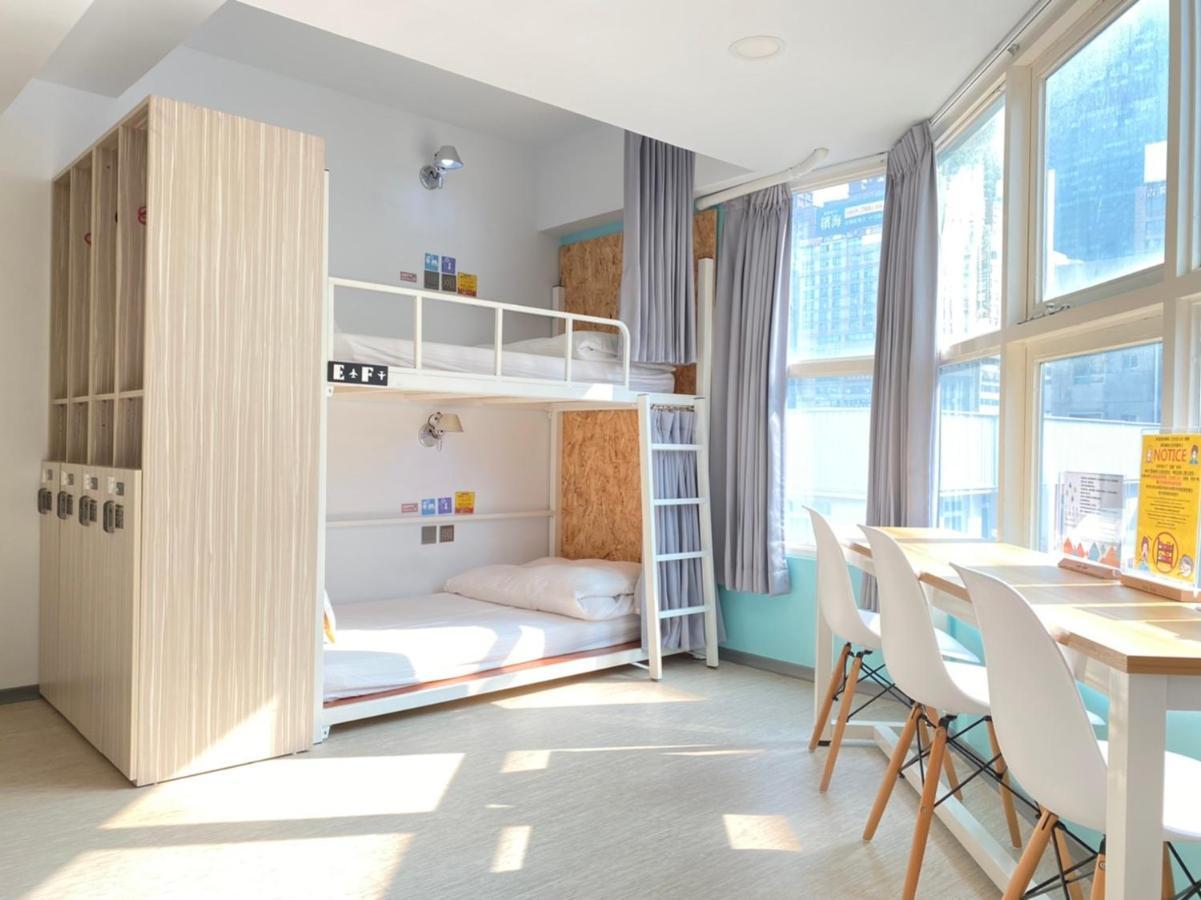 גאושיונג Flyinn Hostel מראה חיצוני תמונה